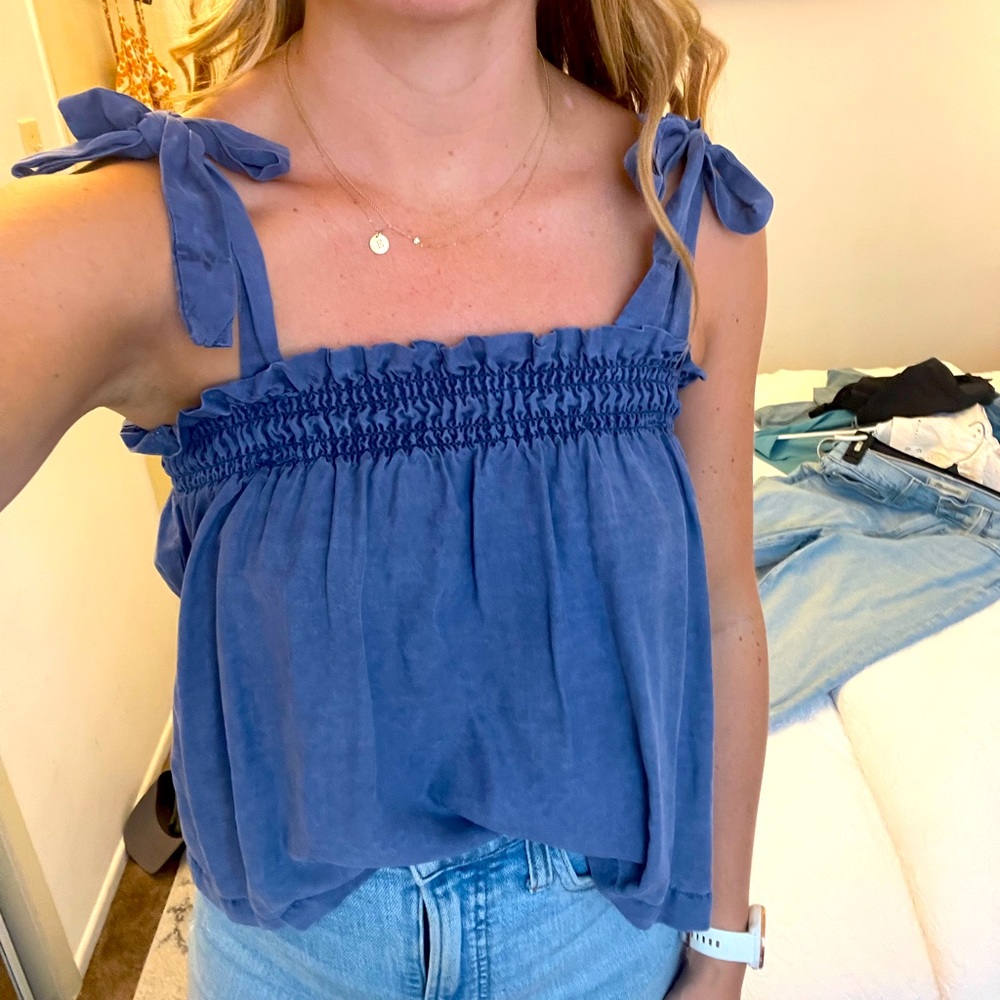 Cloth and stone Navy square neck blouse